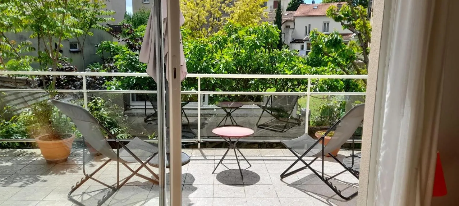 Сasa de vacaciones Jolie Maison Sportive Avec Exterieurs Millau